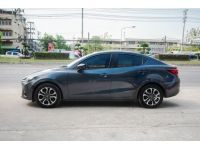 MAZDA 2 2015 1.5XD SKI-Y ACTIVE HIGH PLUS 4 DR ดีเชล A/T สีเทา รูปที่ 3